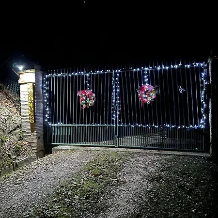 Casa Del Nonno * Valfabbrica